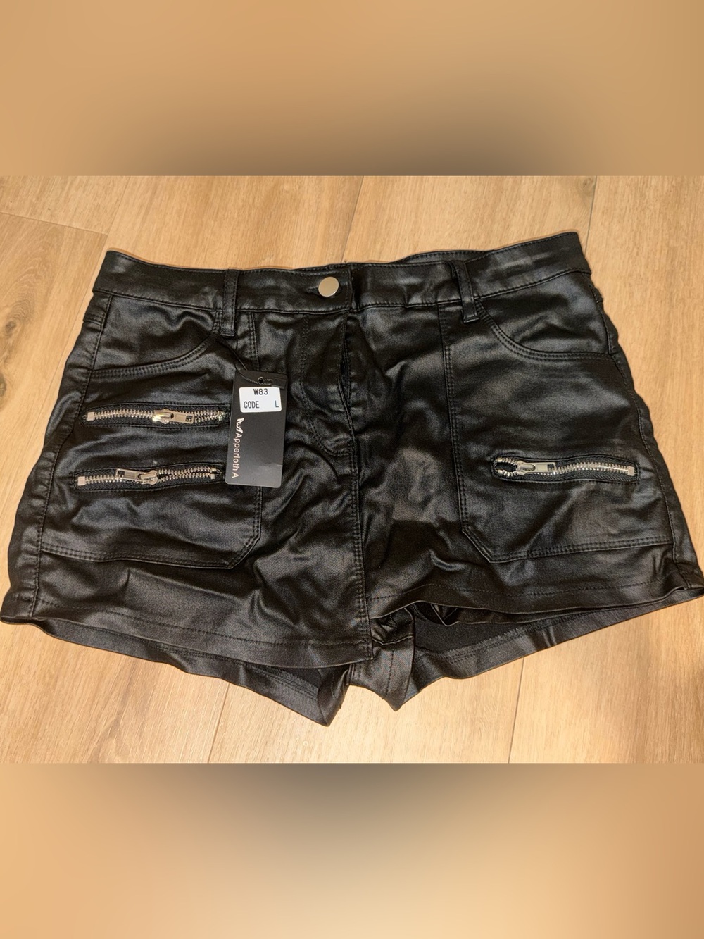 Black Faux Leather Women’s Skort with Zip Pockets